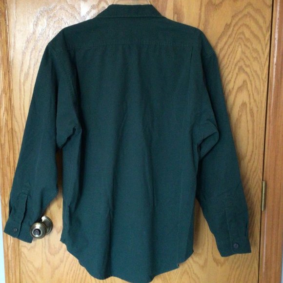 Bugle Boy - Men's Soft feel green button down shirt - Picture 2 of 5